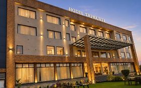 Hotel Trimurti